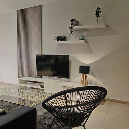 Qawra Apartment St. Paul's Bay Esterno foto