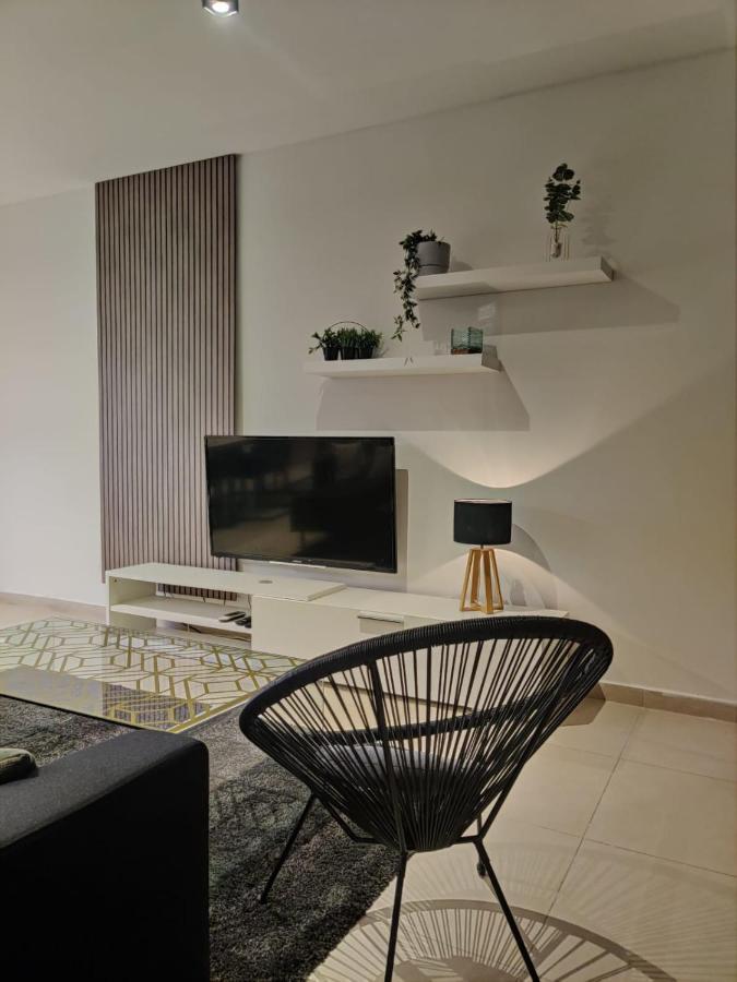 Qawra Apartment St. Paul's Bay Esterno foto