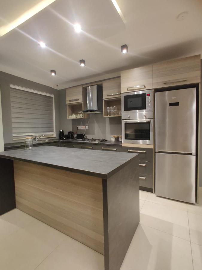 Qawra Apartment St. Paul's Bay Esterno foto